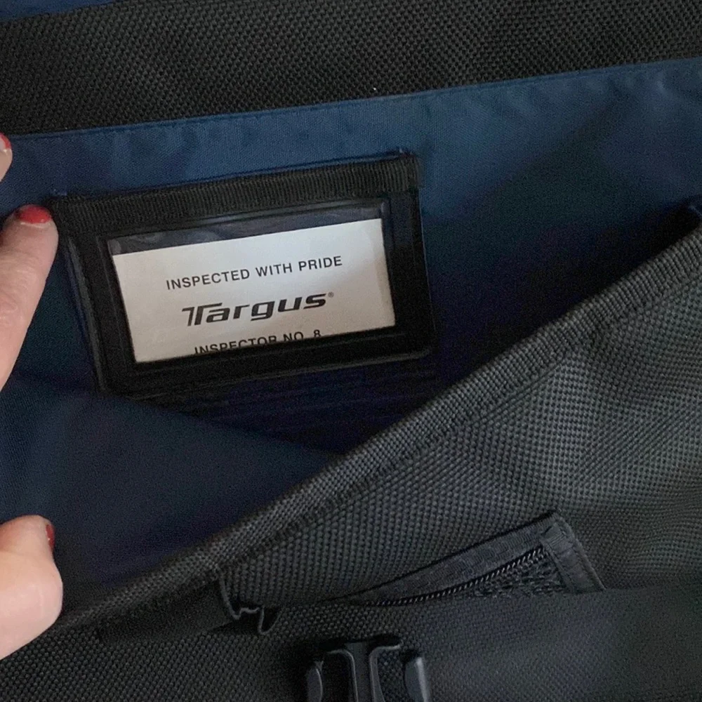 Targus Laptop Padded Shoulder Case